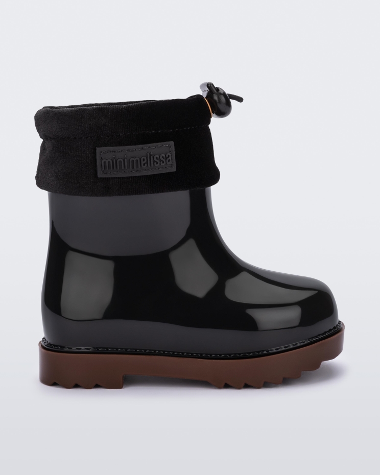 melissa_fashion_black_mini_rain_boot_baby.jpg Melissa Fashion Black Mini Rain Boot Baby - Image 1