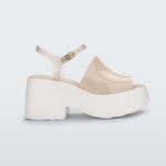 Beige Melissa Fashion Pose