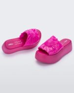 Melissa Fashion Becky Panc Isabela & Chica Capeto Slide Pink - Image 2