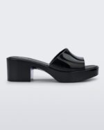 Melissa Fashion Black Shape