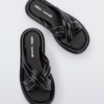 Melissa Fashion Cali Slide Larroude Black