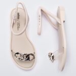 Melissa Fashion Dare Camila Coutinho Sandal Beige-Gold