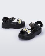 Melissa Fashion Kick Off Sandal Lazy Oaf Black - Image 3