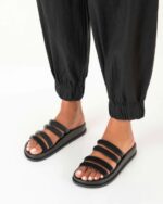 Melissa Fashion Soft Wave Slide Black - Image 3