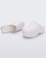Melissa Fashion White SIMONMILLER Bubble Clog - Image 3
